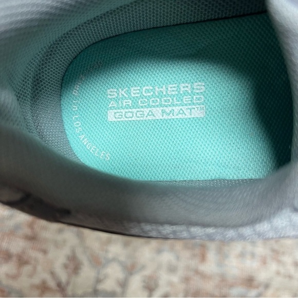 Skechers GoRun Consistent Shoes Womens 9.5 Gray‎ Blue Running Sneakers 128075 - Picture 7 of 9